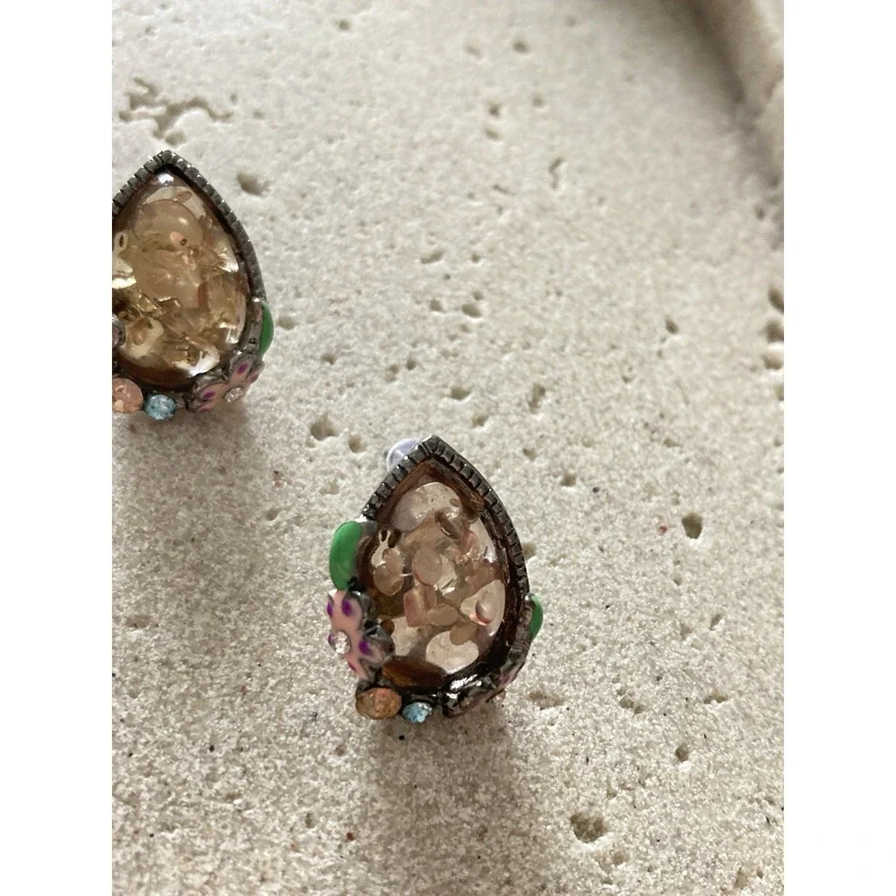 Whimsical Teardrop Rhinestone Enamel Floral Stud Earrings Champagne Stone‎